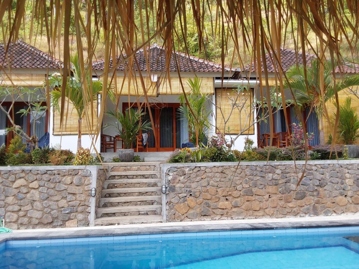 Okaoki Homestay Amed  Luaran gambar